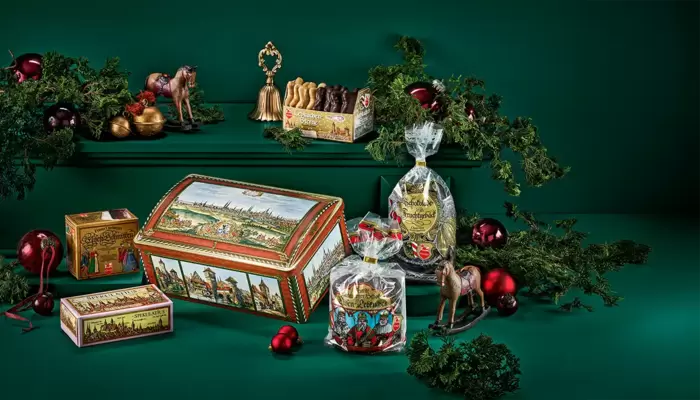 Historische Nürnberg-Truhe