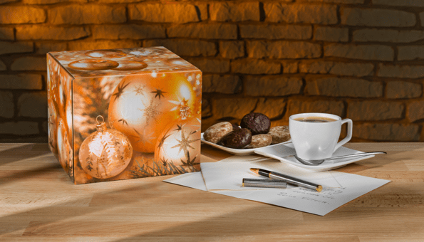 Umkarton für Dosenversand mit Dekor